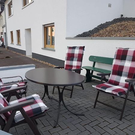 Ferienwohnung- Sarah Hahnstatten Экстерьер фото