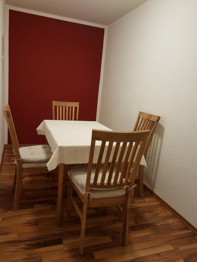 Ferienwohnung- Sarah Hahnstatten Экстерьер фото